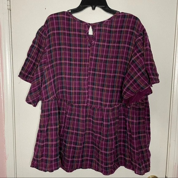 3. Terra & Sky Short Sleeve Pullover Relaxed Fit Top - Picture 7 of 7